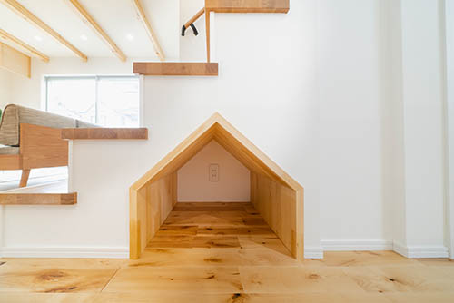 滋賀 モデルハウス撮影 階段下収納