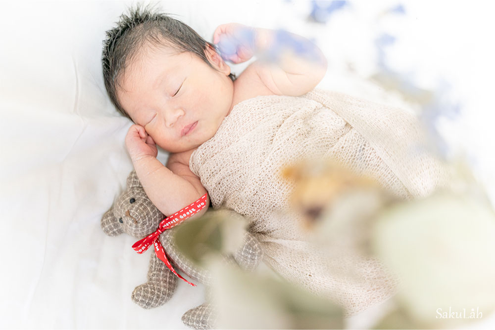 滋賀京都でニューボーンフォトならSakuLabへお任せください。