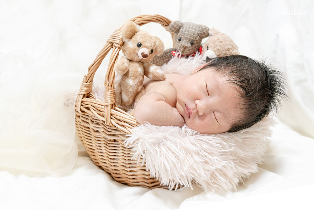 滋賀京都でニューボーンフォトならSakuLabへお任せください。