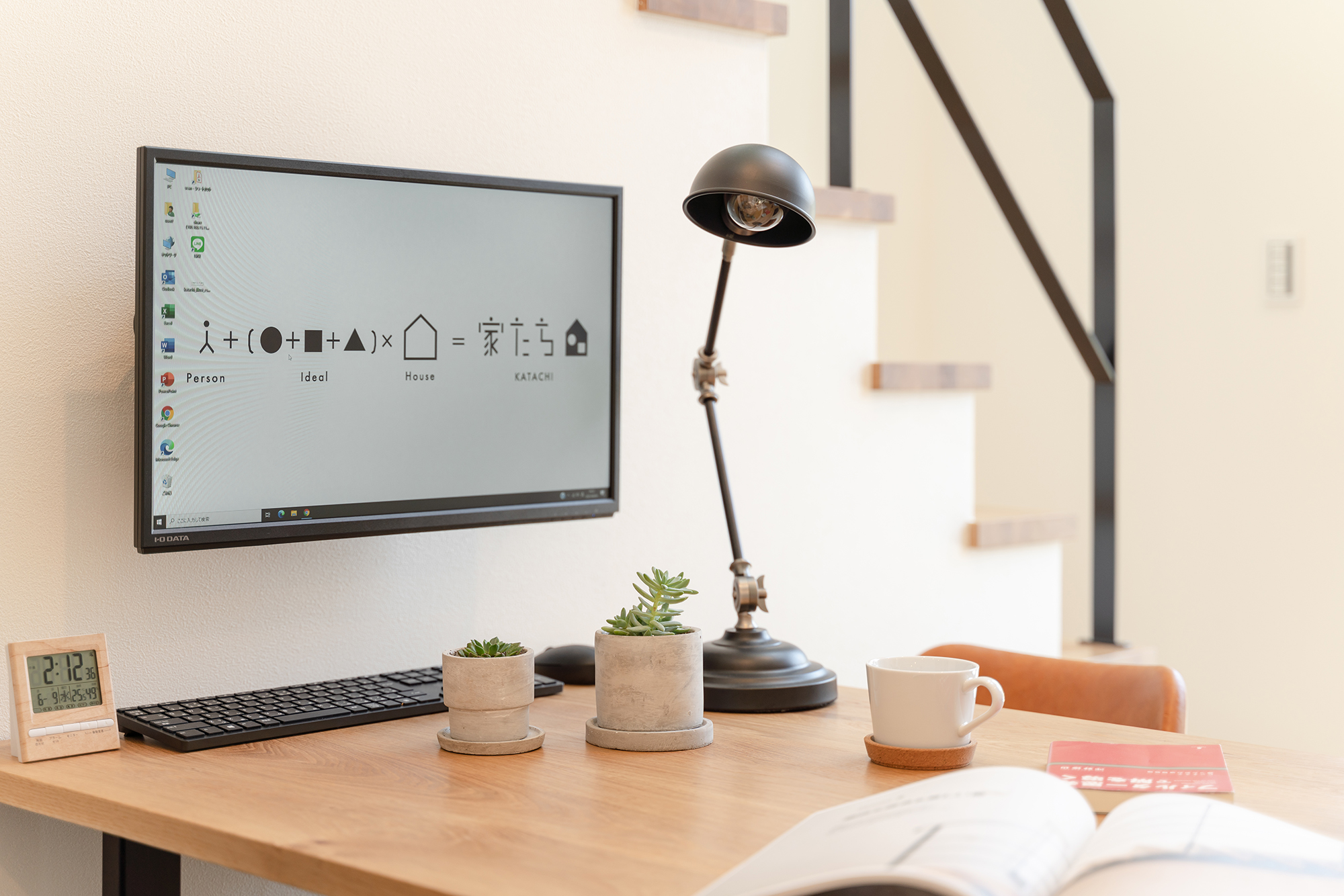 家たち_イメージ01